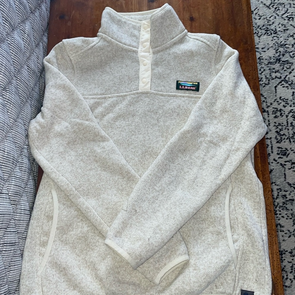 Like new L.L. Bean Pullover Sweater